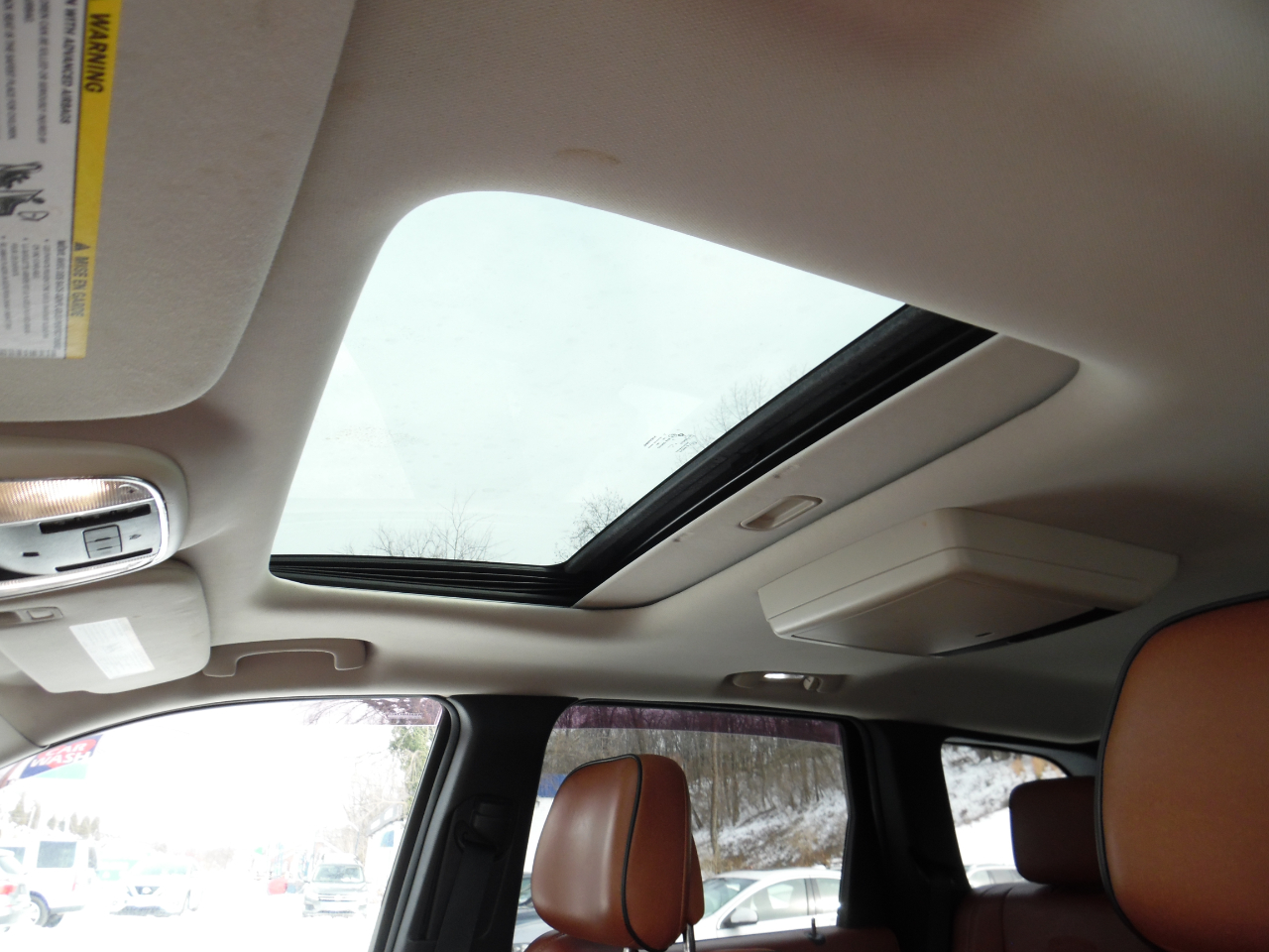 Jeep Grand Cherokee 4WD 4dr Overland Summit 2012