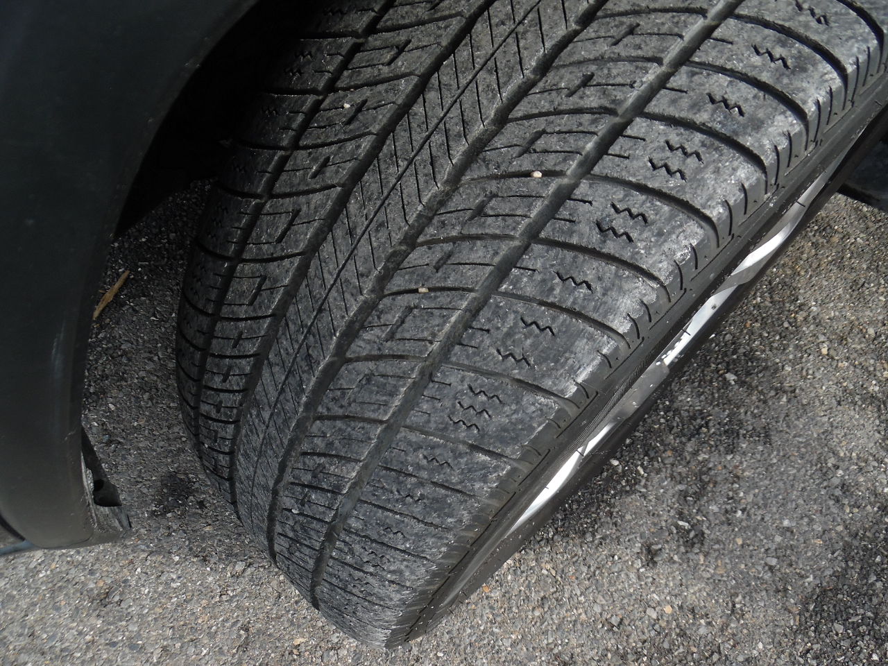 Jeep Grand Cherokee 4WD 4dr Overland Summit 2012