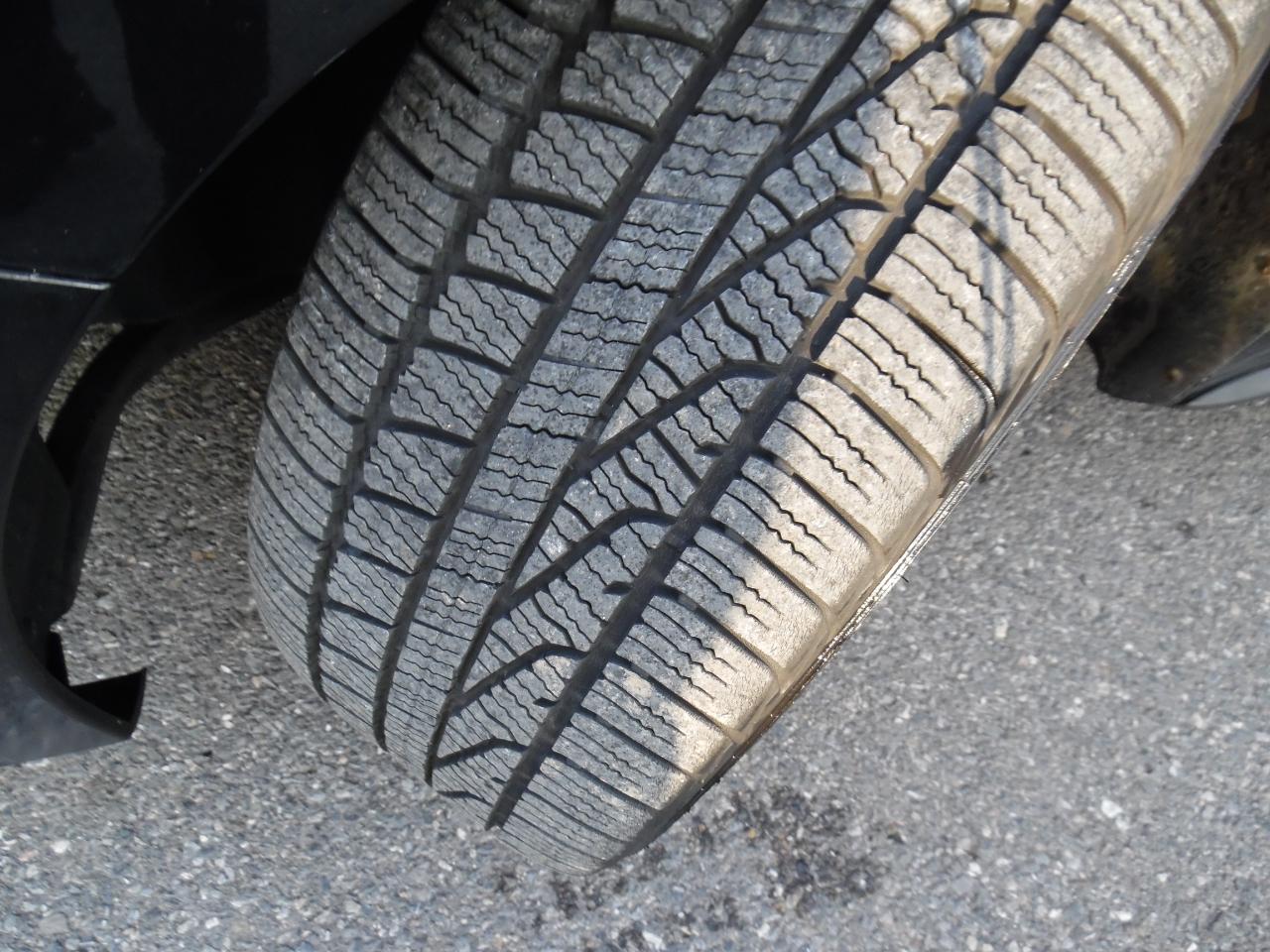 Volkswagen GLI 4dr Sdn Man Autobahn w/Nav PZEV 2012