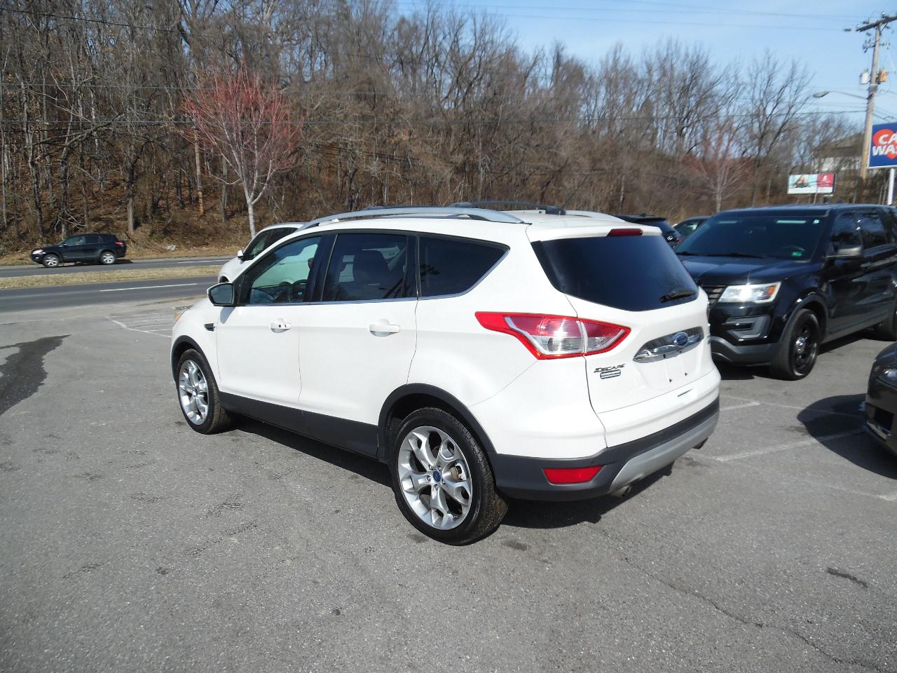 Ford Escape FWD 4dr Titanium 2016
