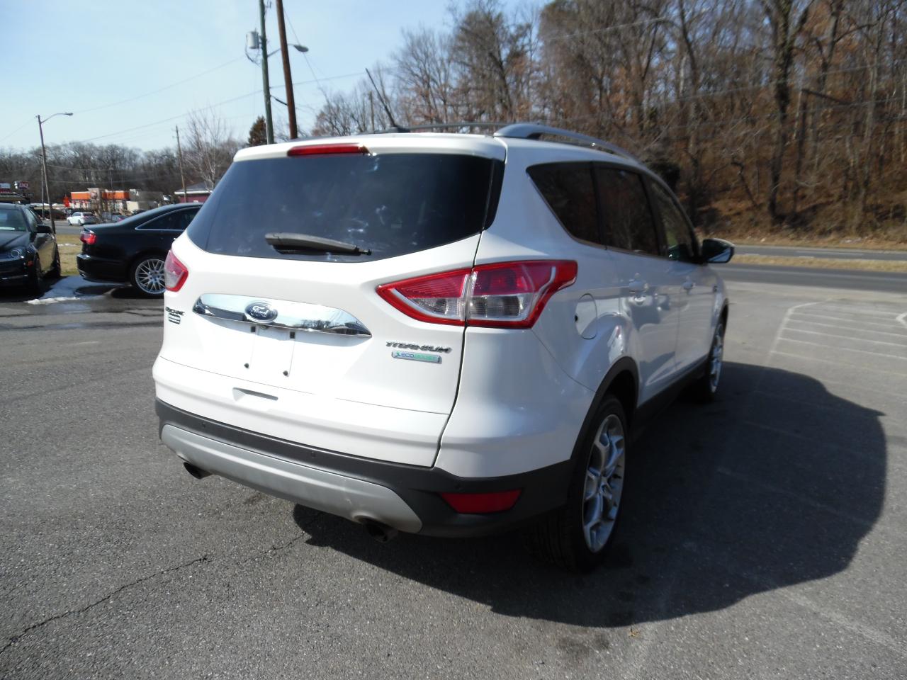 Ford Escape FWD 4dr Titanium 2016
