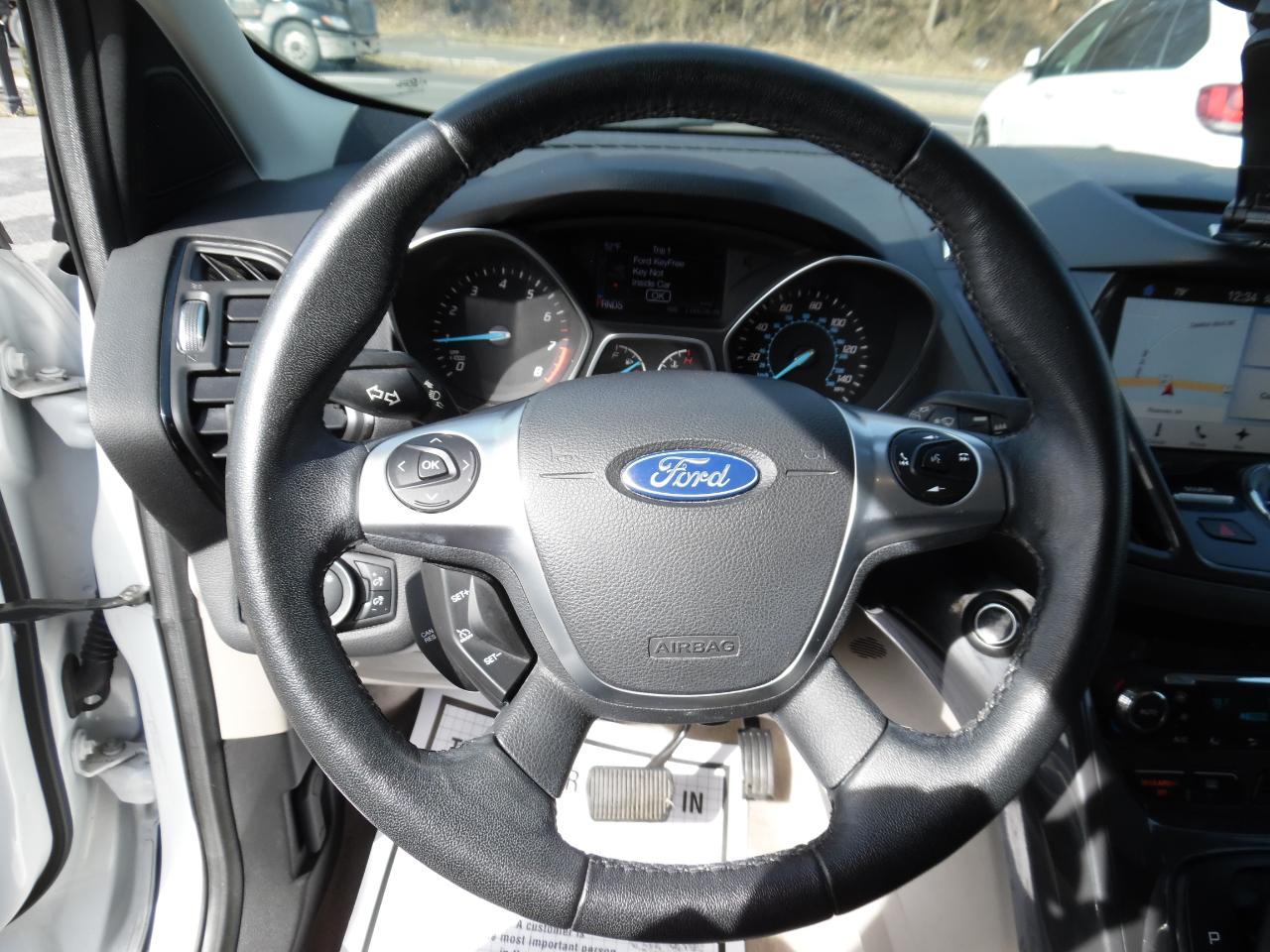 Ford Escape FWD 4dr Titanium 2016