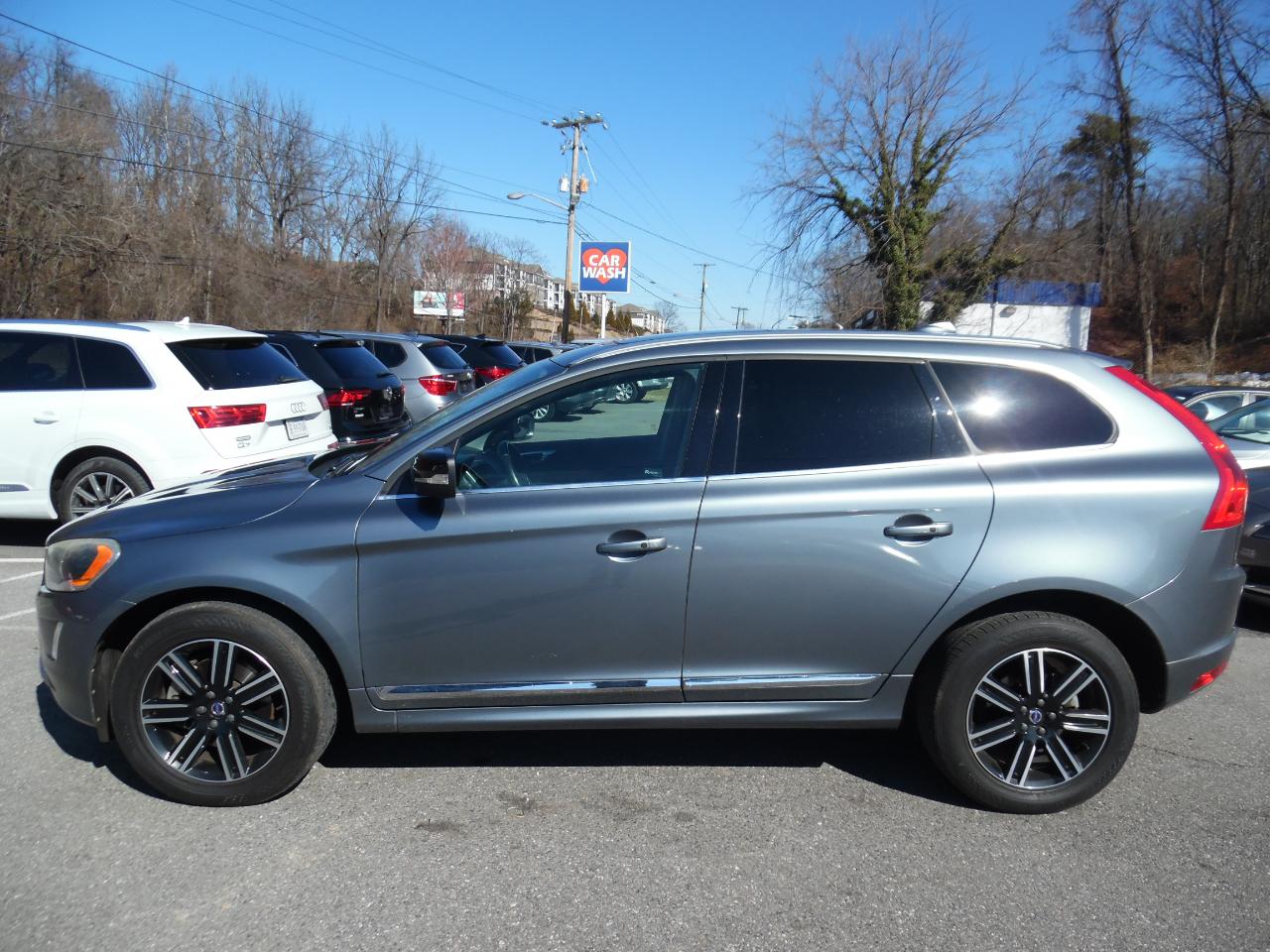 Volvo XC60 T5 FWD Dynamic 2017