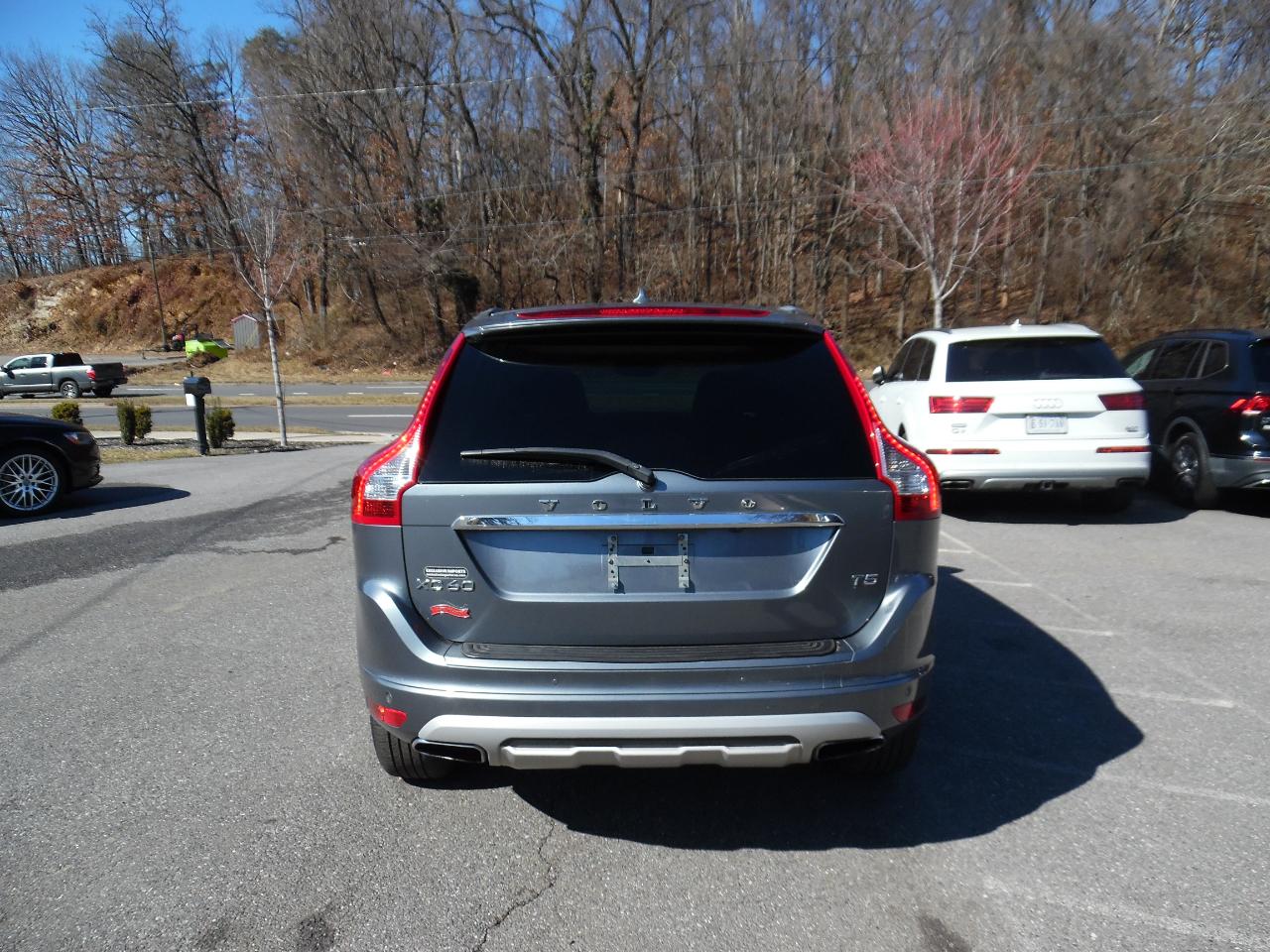 Volvo XC60 T5 FWD Dynamic 2017