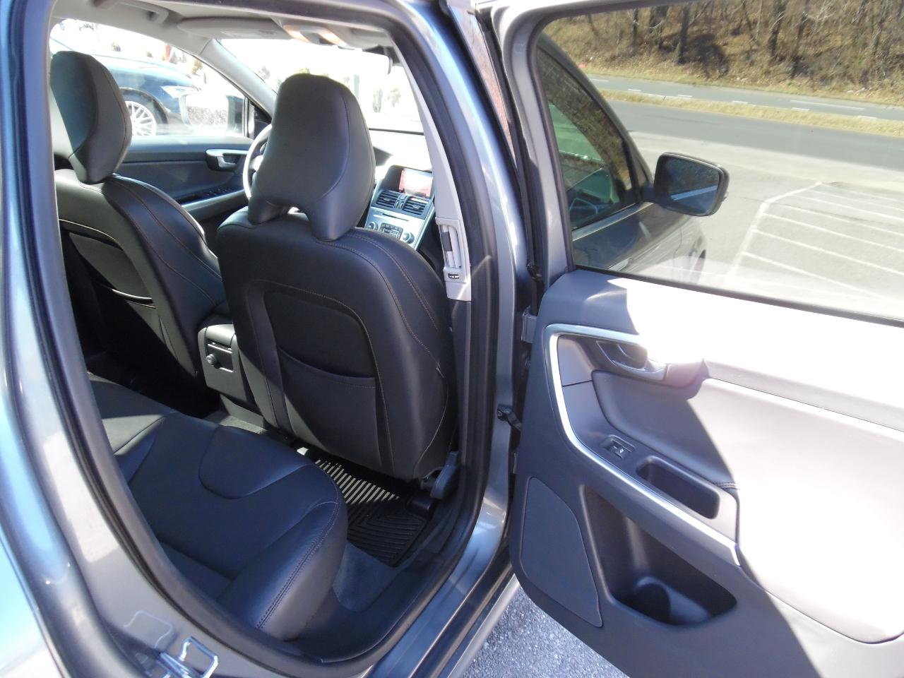 Volvo XC60 T5 FWD Dynamic 2017