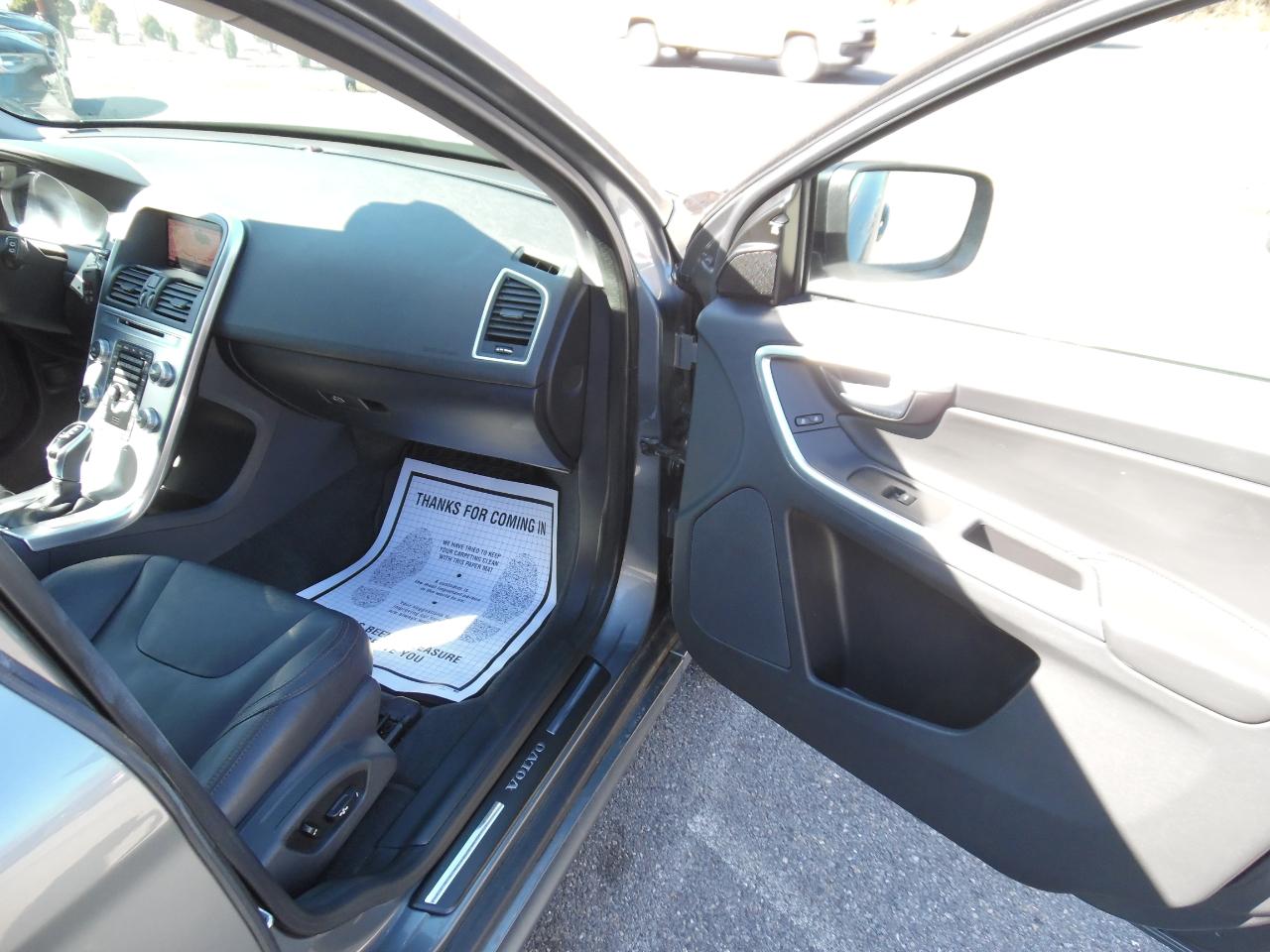 Volvo XC60 T5 FWD Dynamic 2017