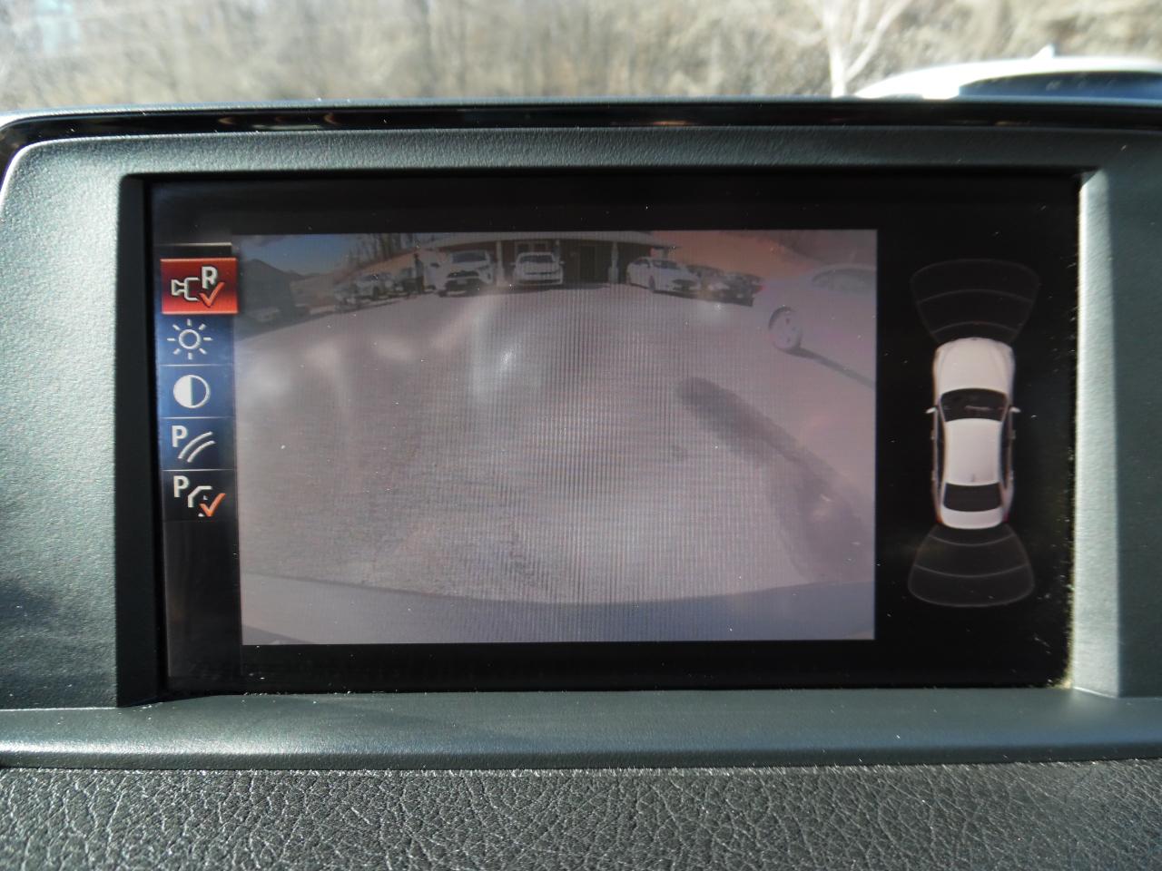 BMW 3 Series 4dr Sdn 320i xDrive AWD 2015