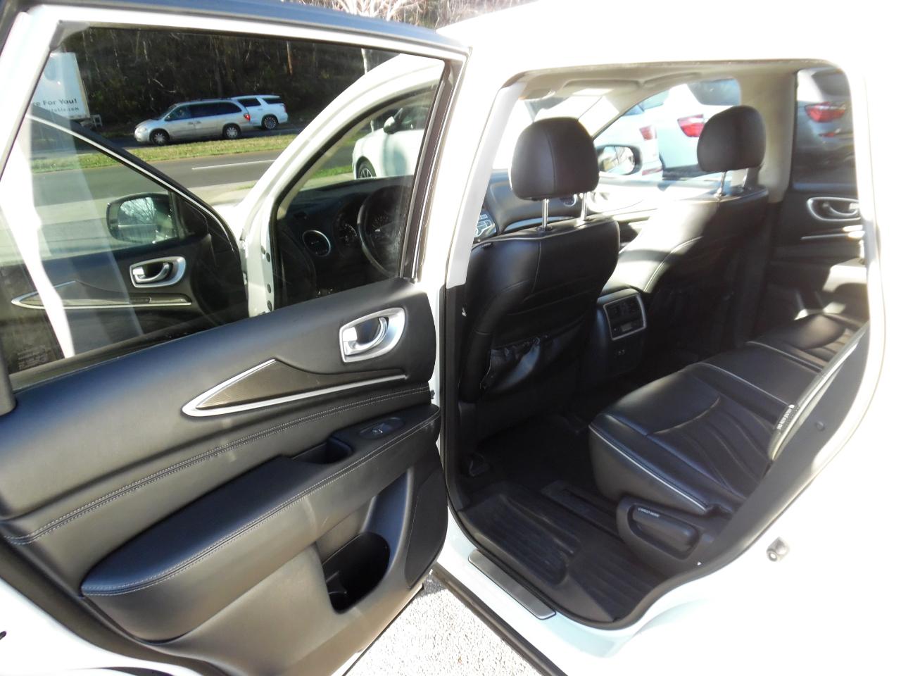 Infiniti QX60 2019.5 LUXE AWD 2019