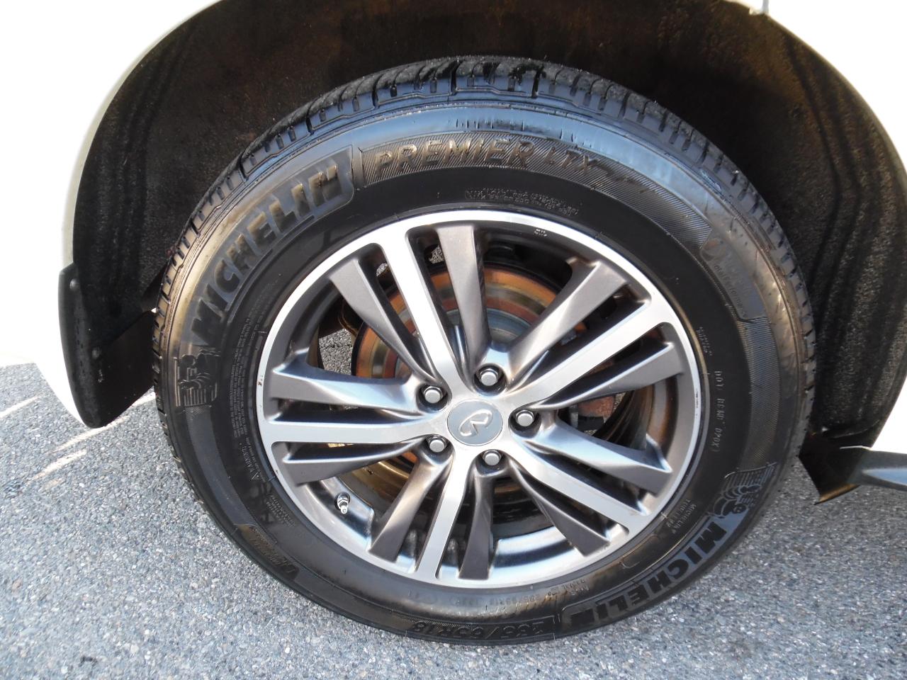 Infiniti QX60 2019.5 LUXE AWD 2019