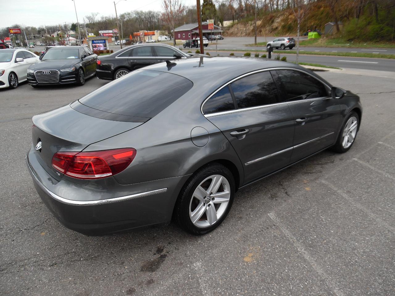 Volkswagen CC 2.0T Sport DSG PZEV 2017
