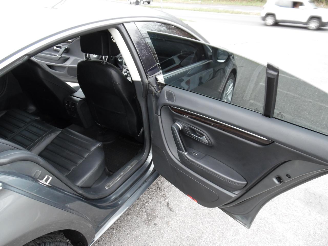 Volkswagen CC 2.0T Sport DSG PZEV 2017