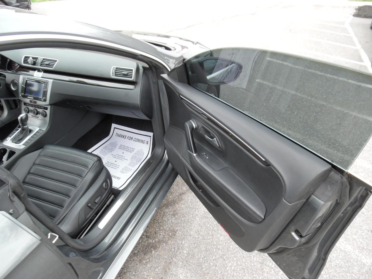 Volkswagen CC 2.0T Sport DSG PZEV 2017