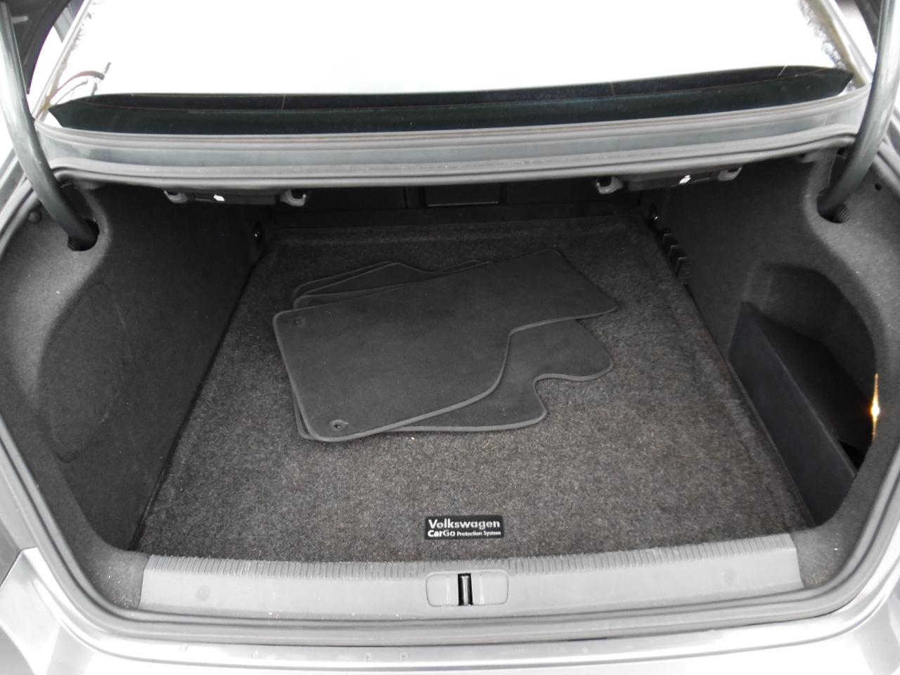 Volkswagen CC 2.0T Sport DSG PZEV 2017