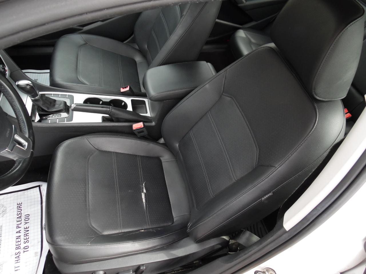 Volkswagen Passat 4dr Sdn 2.5L Auto SE 2013