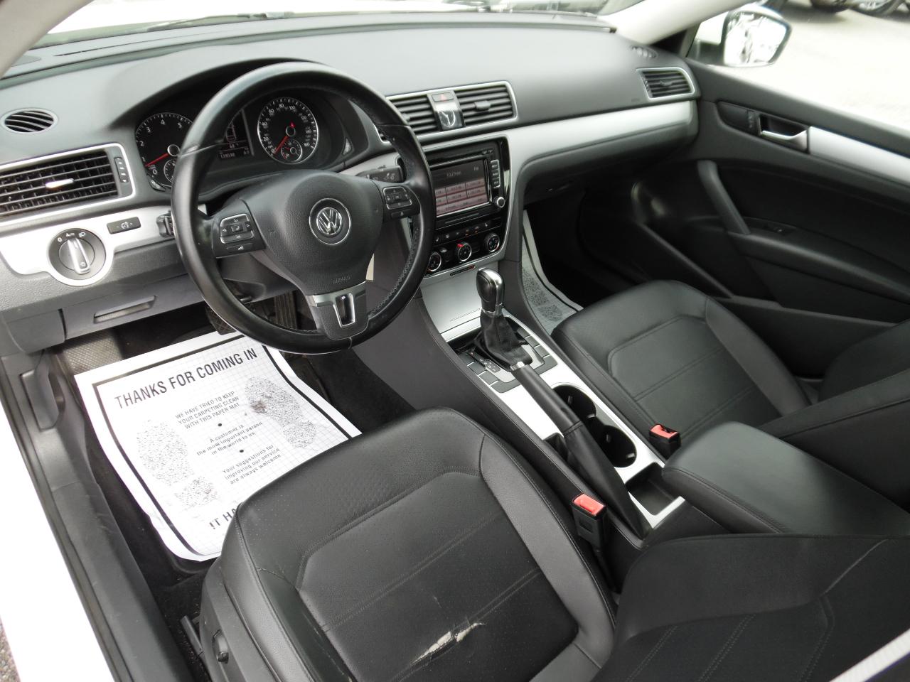 Volkswagen Passat 4dr Sdn 2.5L Auto SE 2013