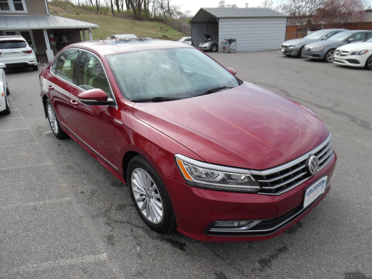 Volkswagen Passat 4dr Sdn 1.8T Auto SE 2016