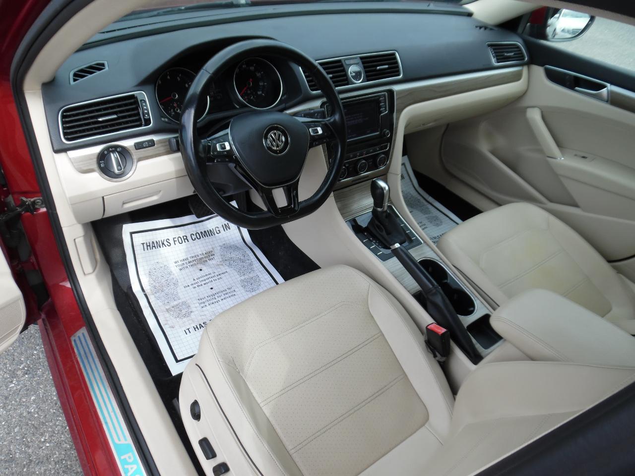 Volkswagen Passat 4dr Sdn 1.8T Auto SE 2016