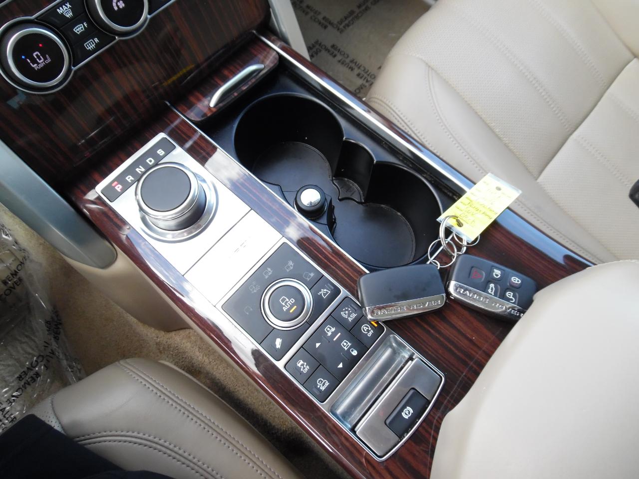 Land Rover Range Rover 4WD 4dr Supercharged 2016