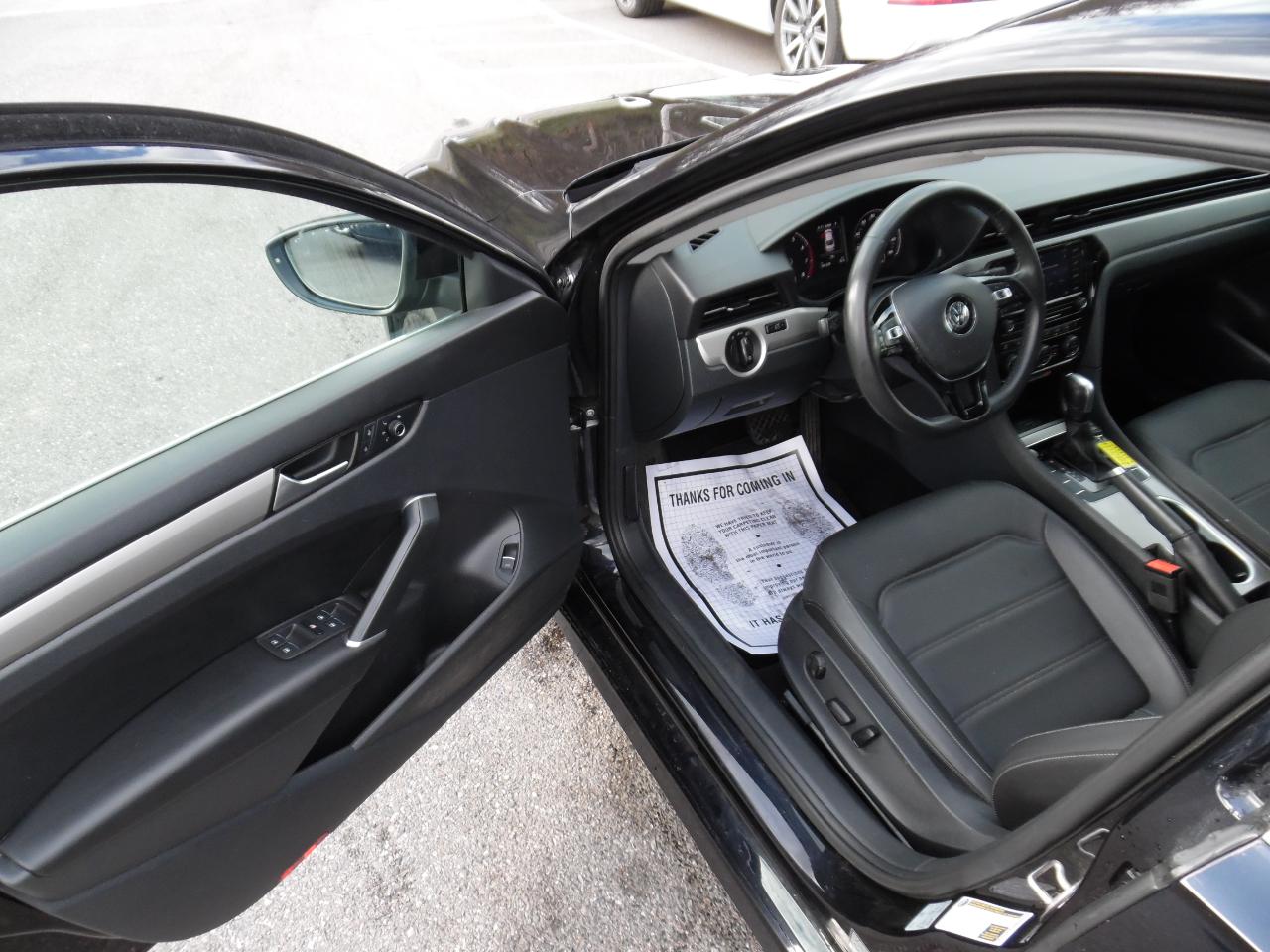 Volkswagen Passat 2.0T SE Auto 2022