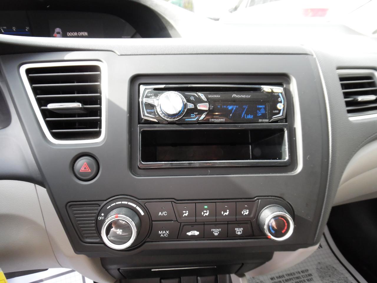 Honda Civic Sedan 4dr CVT LX 2014