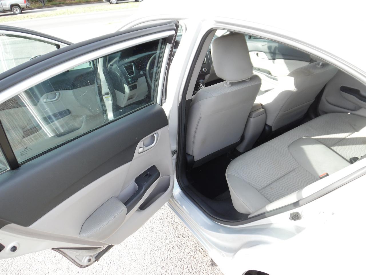 Honda Civic Sedan 4dr CVT LX 2014