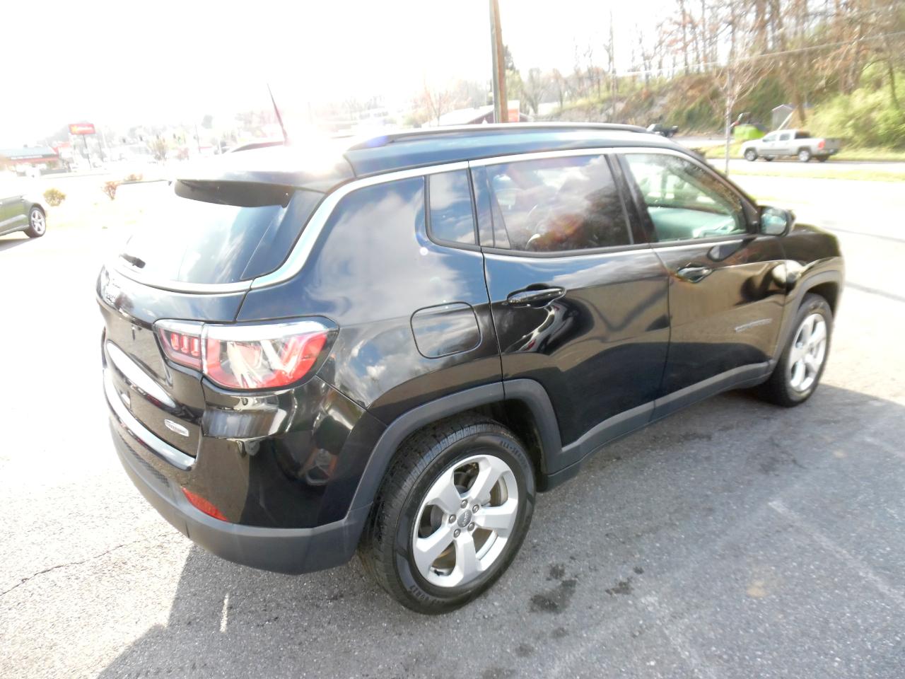 Jeep Compass Latitude FWD 2018