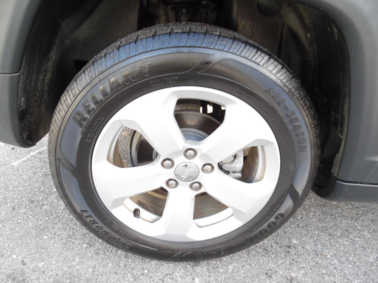 Jeep Compass Latitude FWD 2018