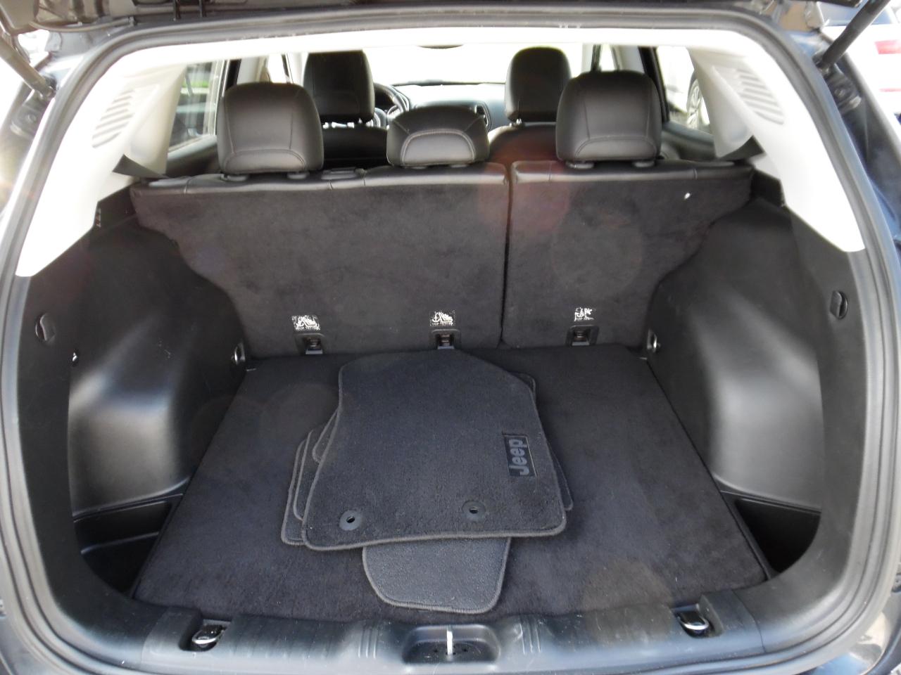 Jeep Compass Latitude FWD 2018