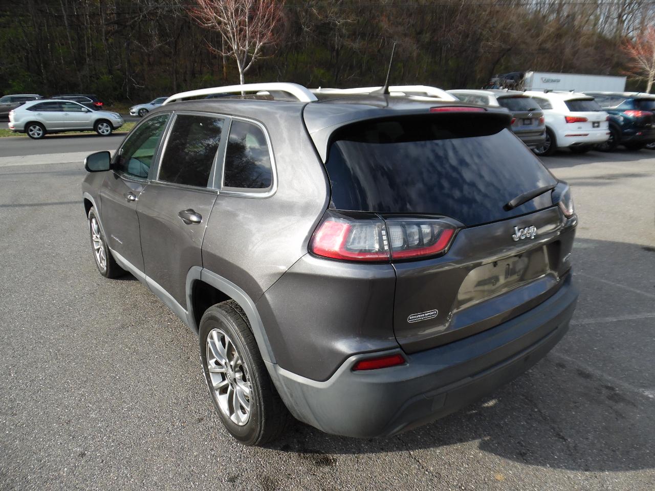 Jeep Cherokee Latitude Plus FWD 2019