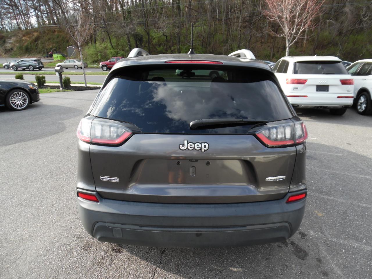 Jeep Cherokee Latitude Plus FWD 2019