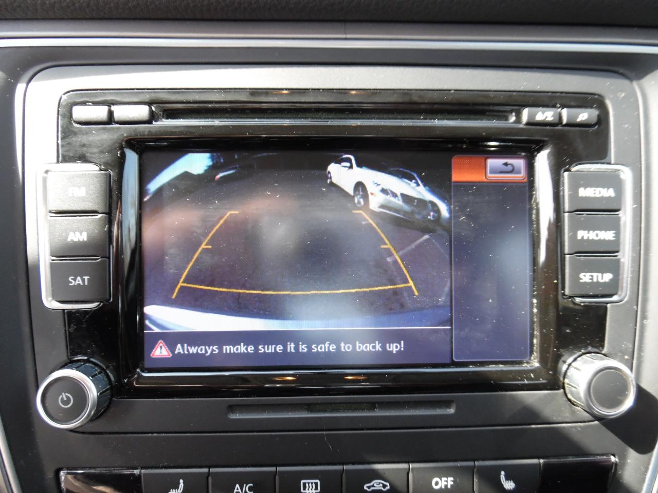 Volkswagen Passat 4dr Sdn 1.8T Auto S PZEV 2015