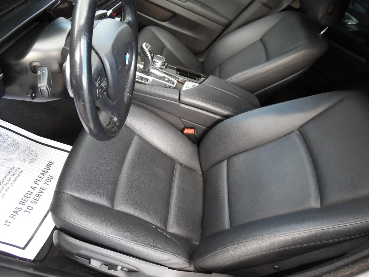 BMW 5 Series 4dr Sdn 528i RWD 2016