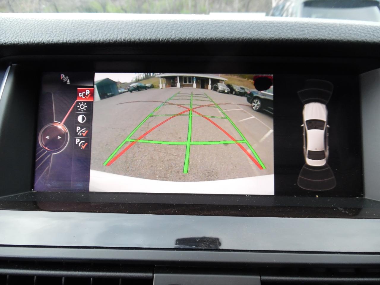 BMW 5 Series 4dr Sdn 528i RWD 2016