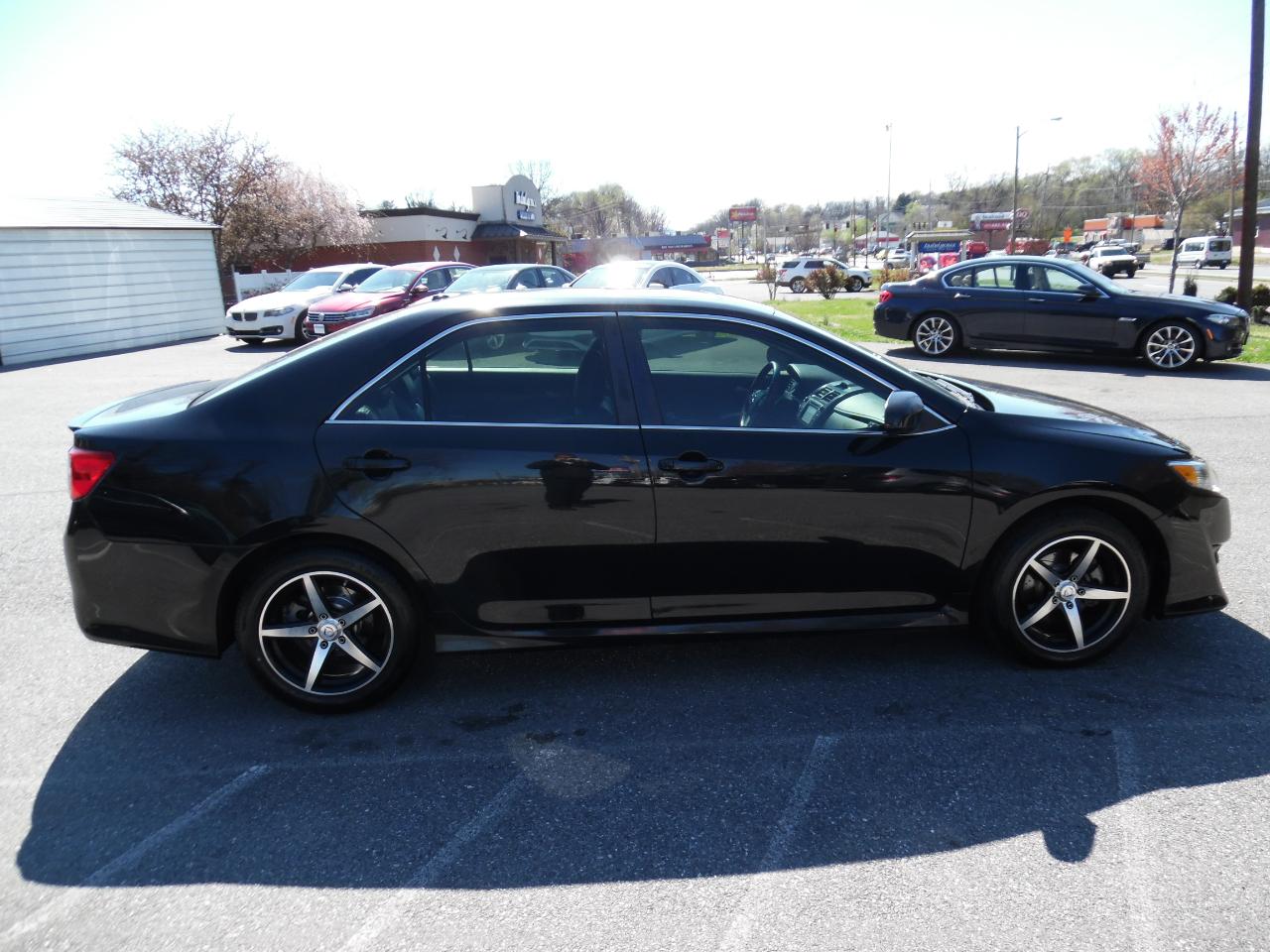 Toyota Camry 4dr Sdn I4 Auto SE Sport Limited Edition (Natl) 2012