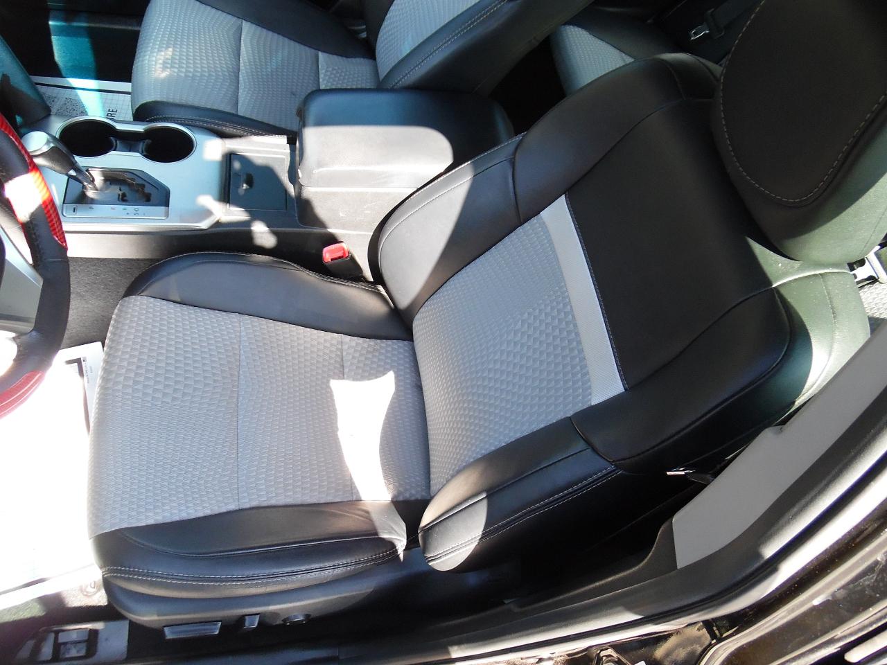 Toyota Camry 4dr Sdn I4 Auto SE Sport Limited Edition (Natl) 2012