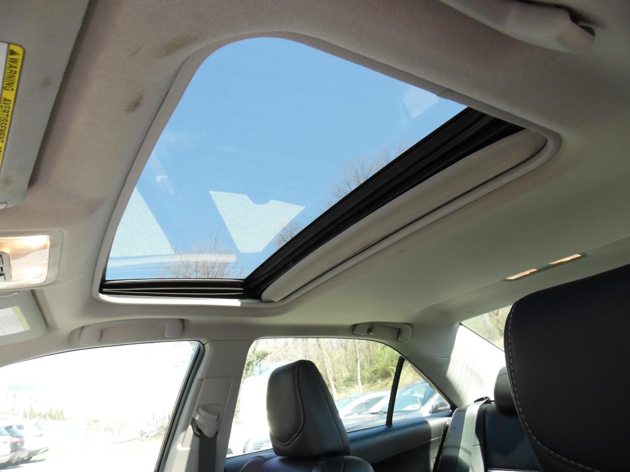 Toyota Camry 4dr Sdn I4 Auto SE Sport Limited Edition (Natl) 2012