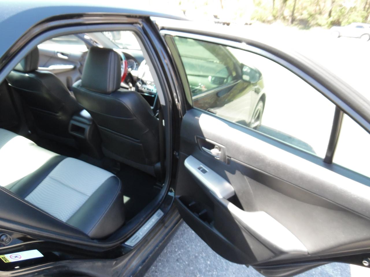 Toyota Camry 4dr Sdn I4 Auto SE Sport Limited Edition (Natl) 2012