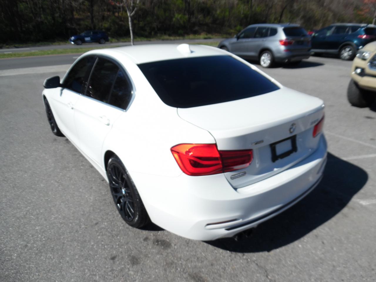 BMW 3 Series 330i xDrive Sedan South Africa 2018