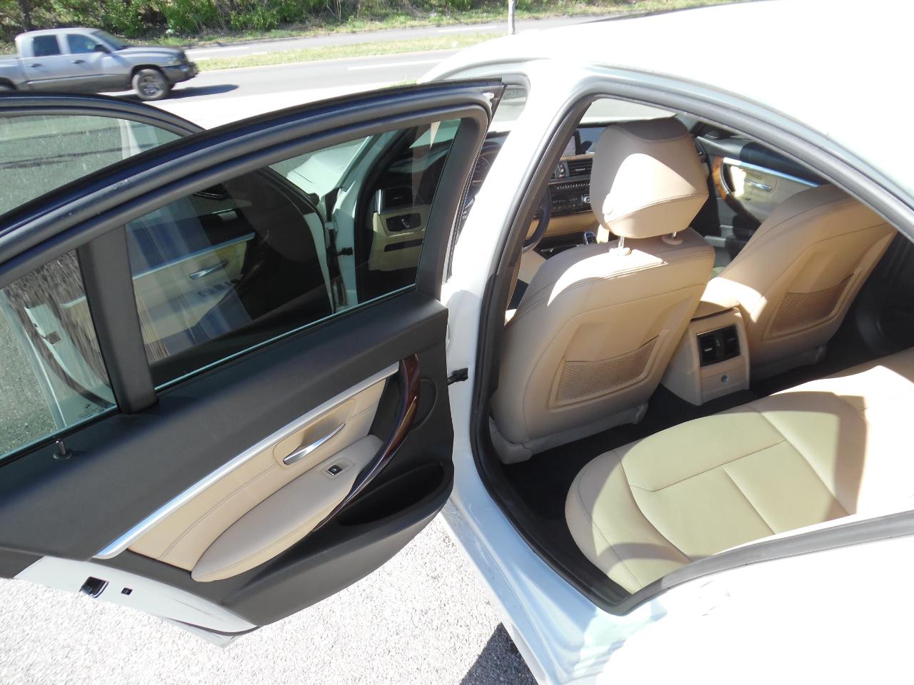 BMW 3 Series 330i xDrive Sedan South Africa 2018