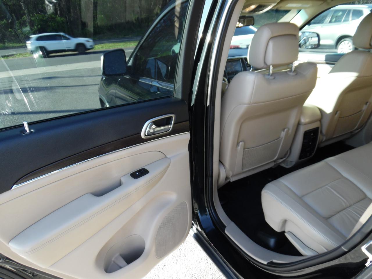 Jeep Grand Cherokee RWD 4dr Limited 2014