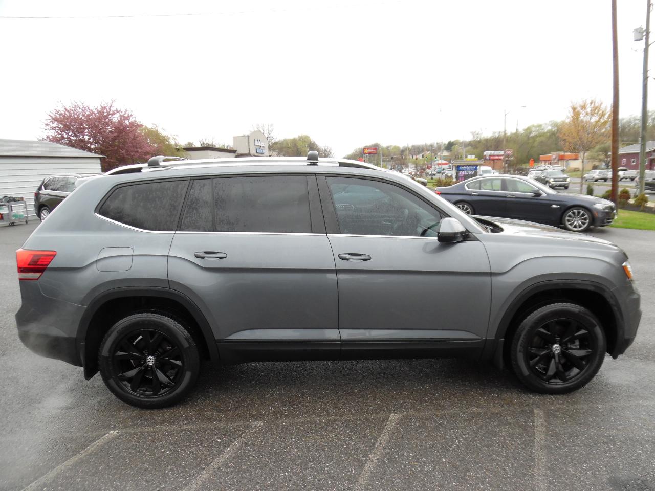 Volkswagen Atlas 3.6L V6 SE w/Technology 4MOTION 2018