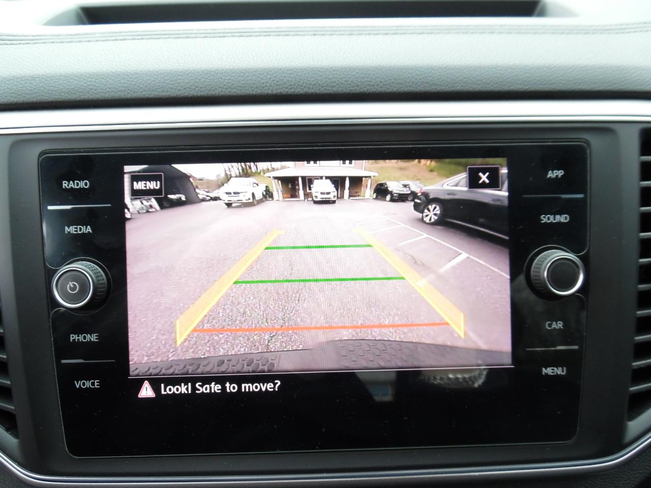 Volkswagen Atlas 3.6L V6 SE w/Technology 4MOTION 2018