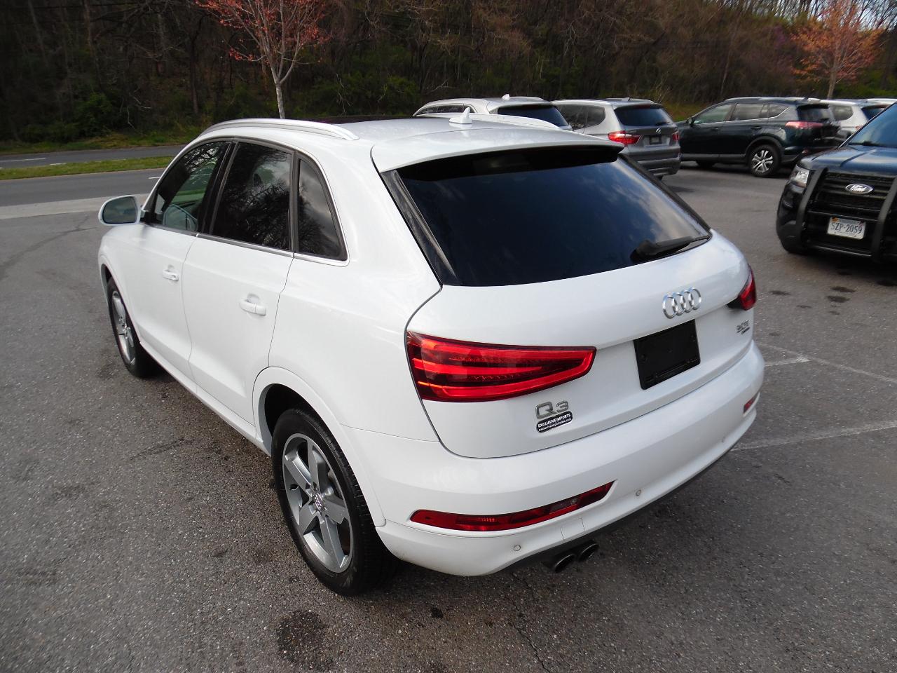 Audi Q3 quattro 4dr 2.0T Prestige 2015