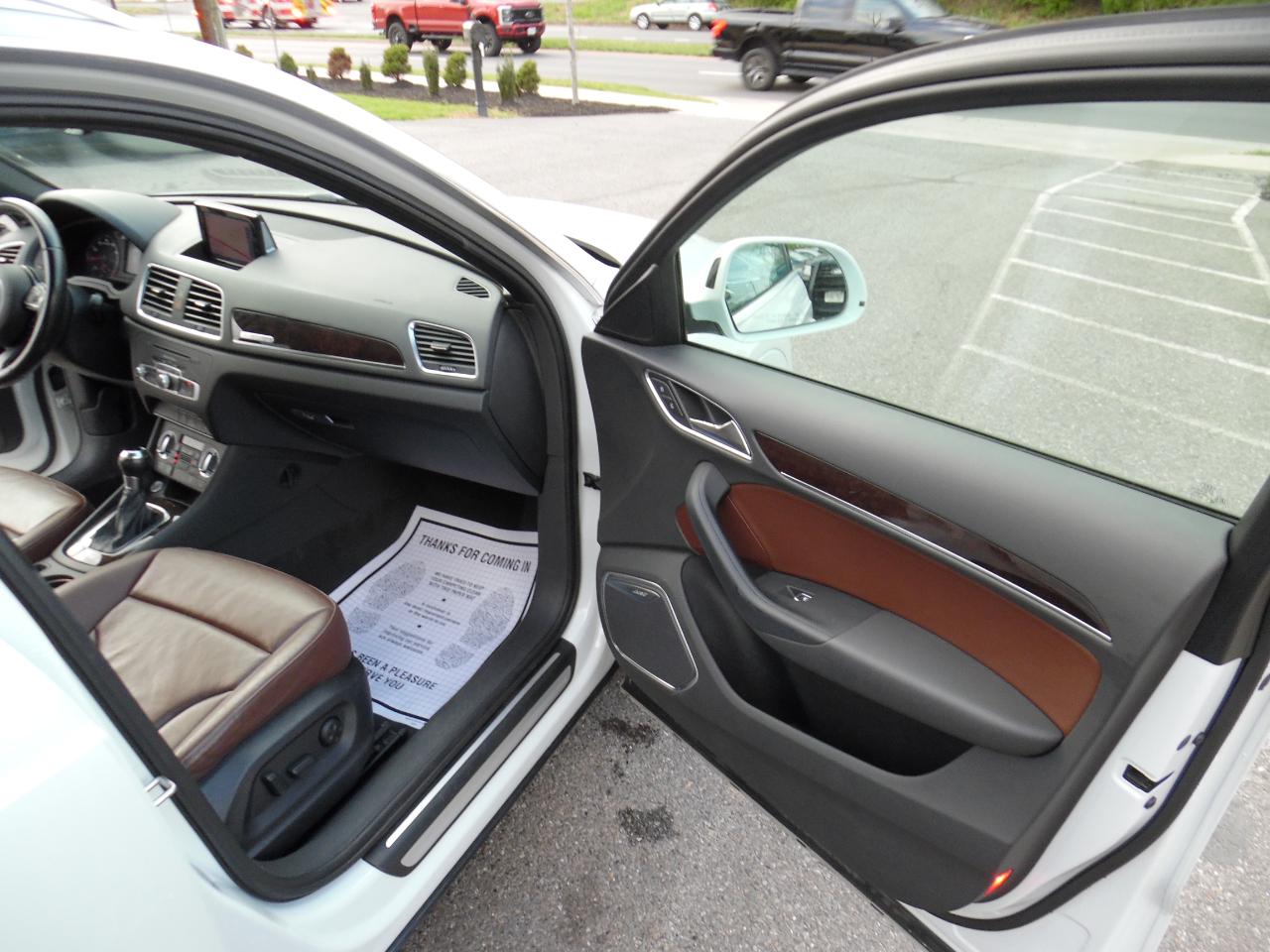 Audi Q3 quattro 4dr 2.0T Prestige 2015