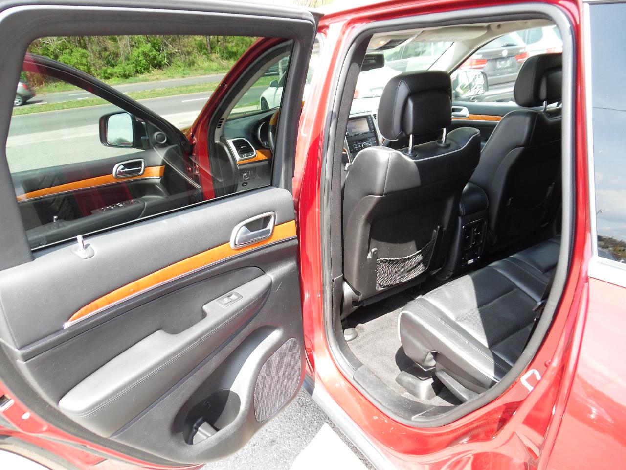 Jeep Grand Cherokee 4WD 4dr Overland 2013