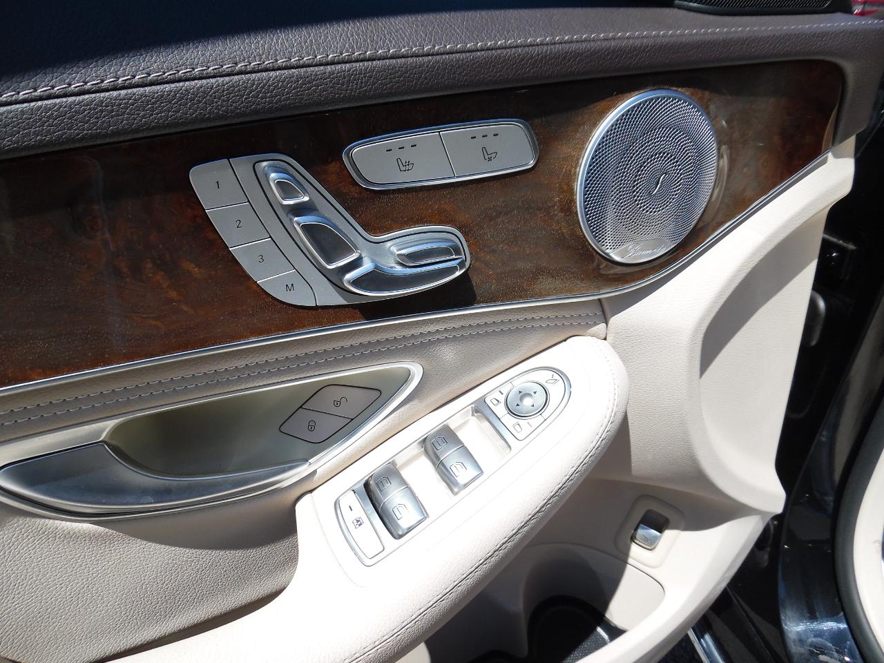 Mercedes-Benz C-Class 4dr Sdn C 300 4MATIC 2015