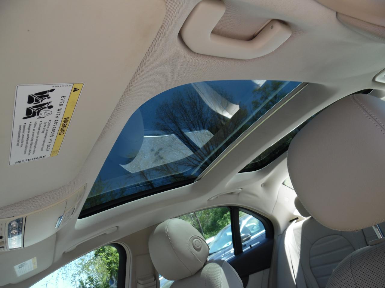 Mercedes-Benz C-Class 4dr Sdn C 300 4MATIC 2015