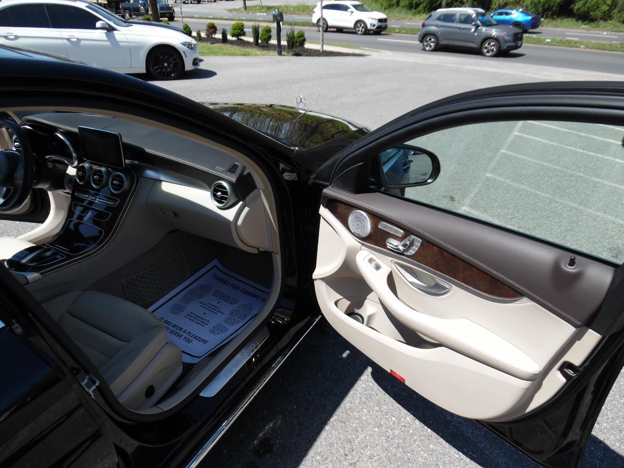 Mercedes-Benz C-Class 4dr Sdn C 300 4MATIC 2015