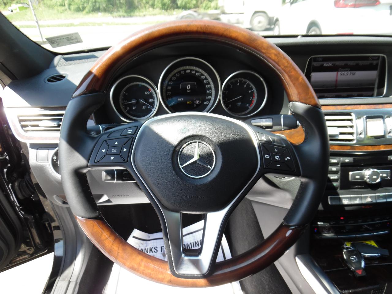 Mercedes-Benz E-Class 4dr Sdn E 350 Sport 4MATIC 2014