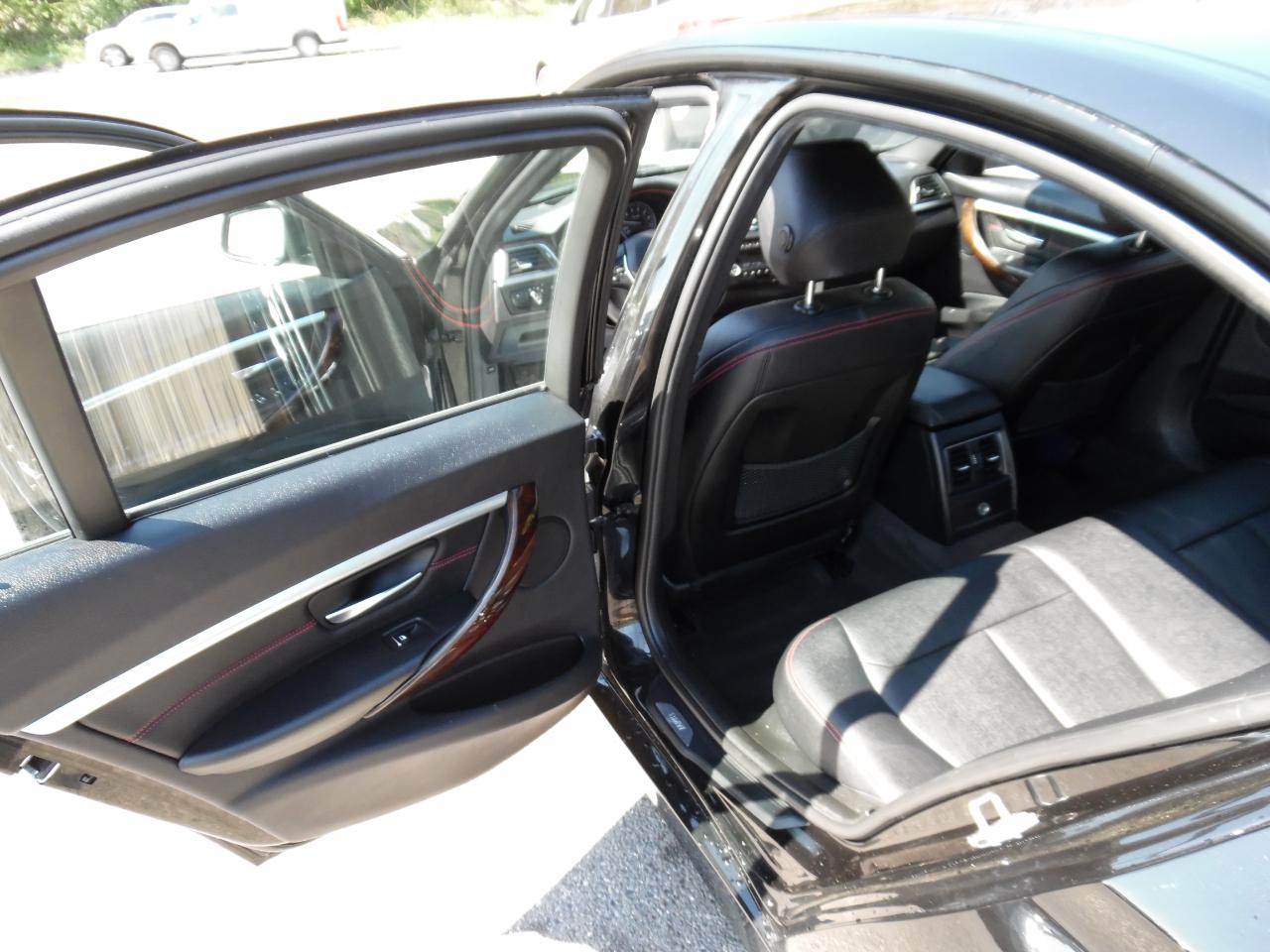 BMW 3 Series 4dr Sdn 328i xDrive AWD SULEV South Africa 2016